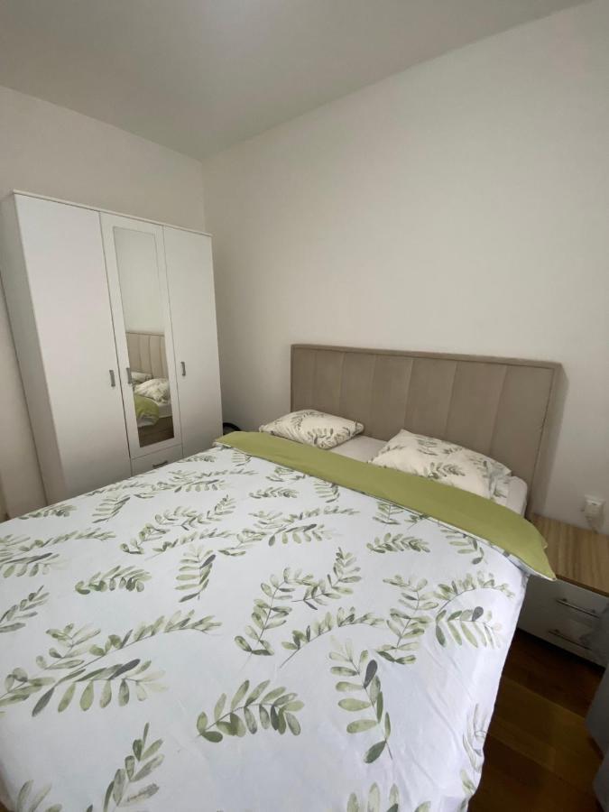 Ferienwohnung Falcon Banja Luka Exterior foto